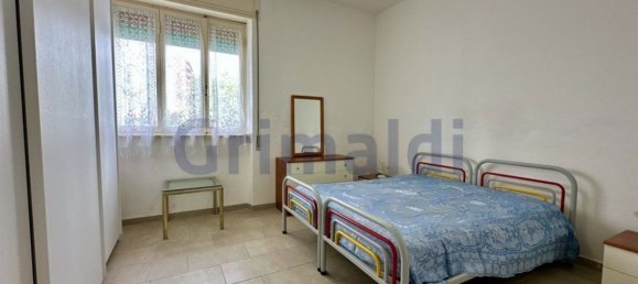 4 bedrooms Apartment in Follonica, Italy No. 338330 17