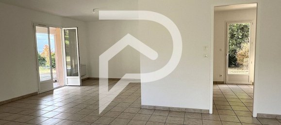 3 bedrooms House in Lagorce, France No. 340096 6