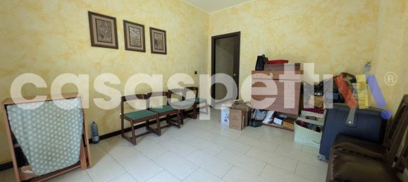 3 bedrooms Apartment in Reggio Calabria, Italy No. 340090 9