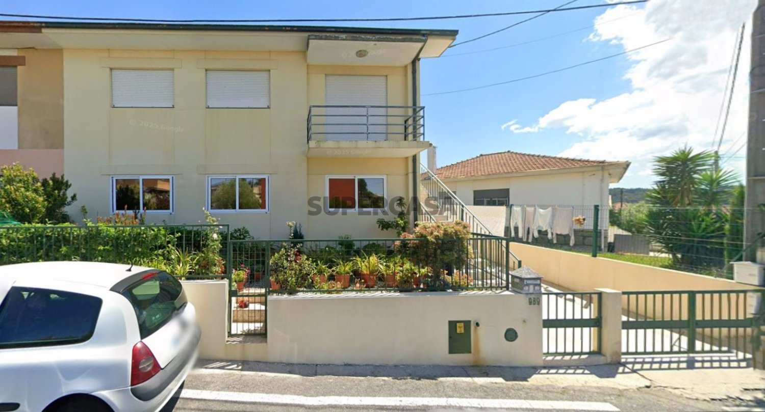 Квартира с 3 спальнями в Лороза, Португалия № 309788