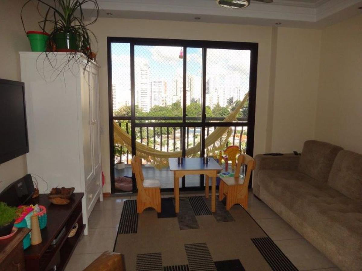 Apartamento de 3 dormitorios en Sao Paulo, Brazil No. 526815