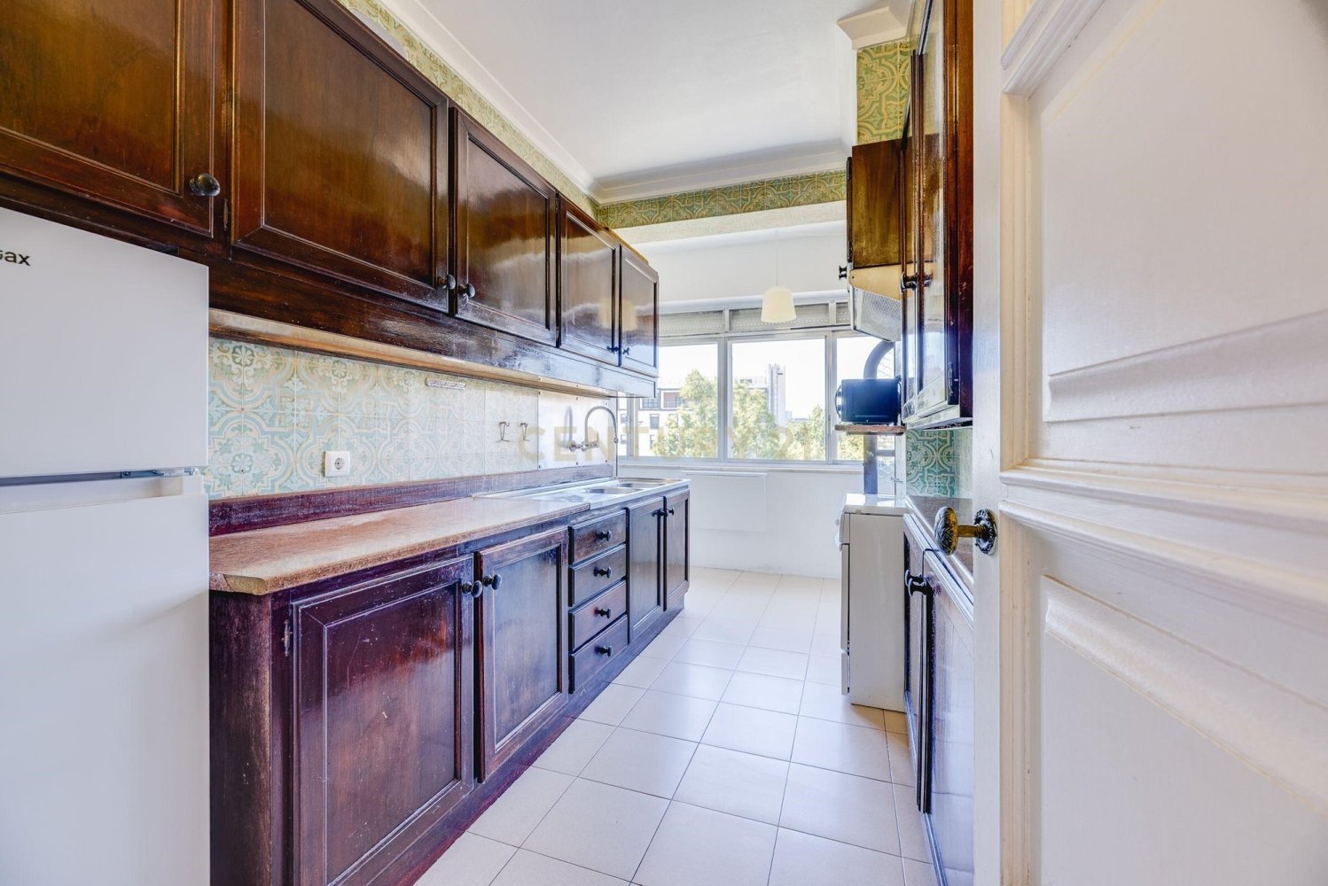 4 Schlafzimmer Wohnung in Lisbon, Portugal, Nr. 324357