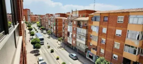 3 Schlafzimmer Wohnung in Medina del Campo, Spain, Nr. 153902 9