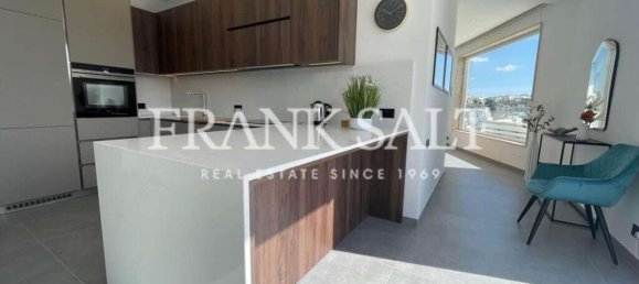 Ático de 2 dormitorios en Swieqi, Malta No. 4909 2