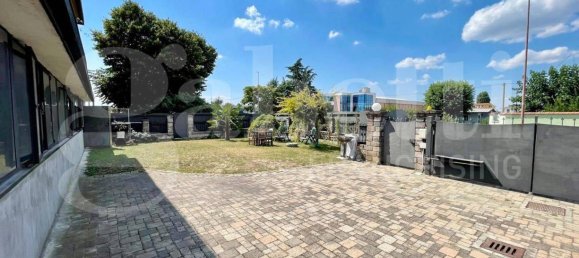 2 bedrooms Apartment in Bra, Italy No. 266405 26