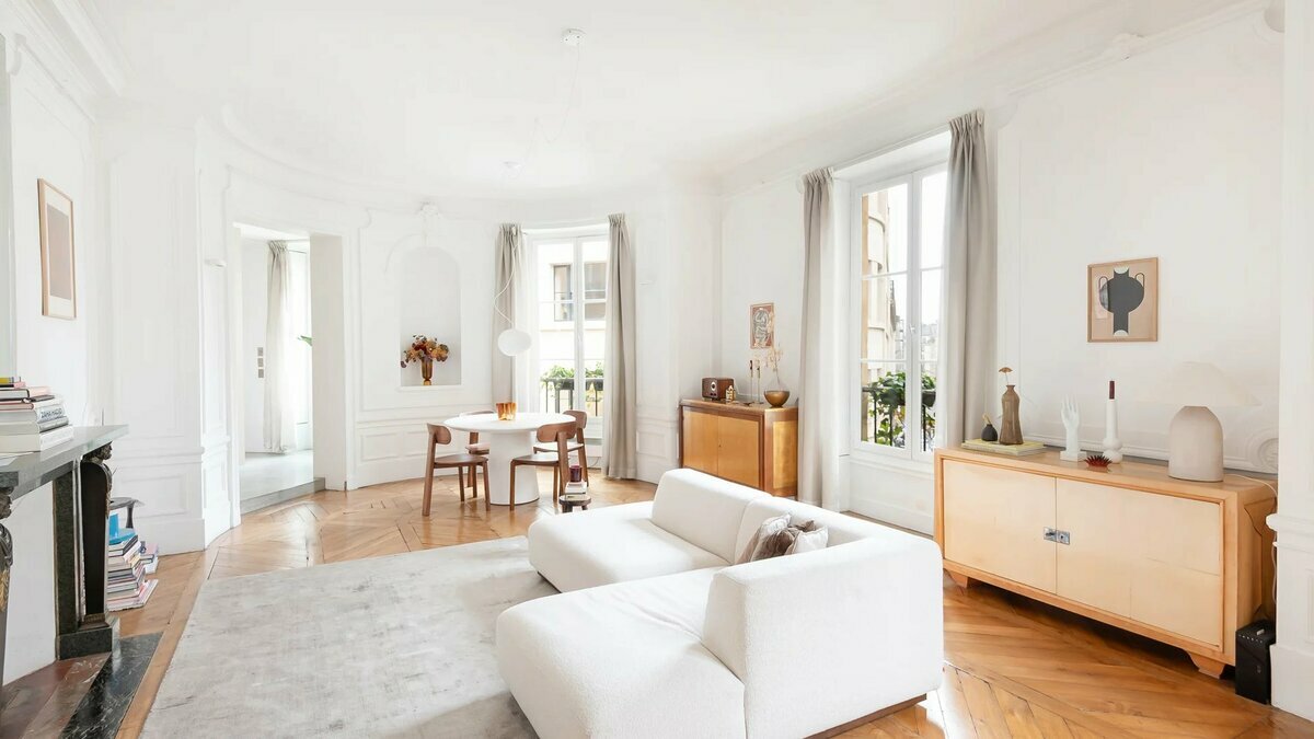1 bedroom Apartment in Paris, France No. 116821
