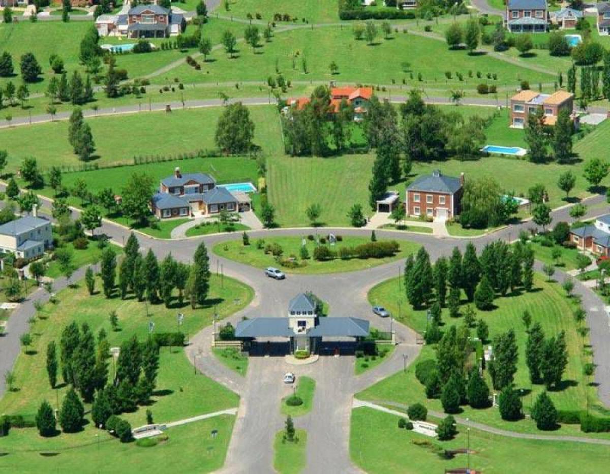  Land in Pilar, Argentina No. 38872