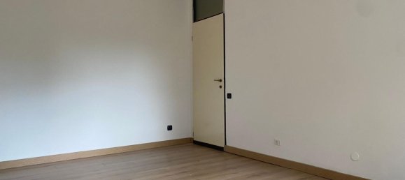 4 Schlafzimmer Wohnung in Arese, Italy, Nr. 330406 12