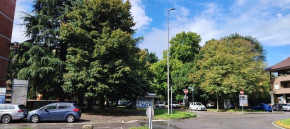 4 Schlafzimmer Wohnung in Arese, Italy, Nr. 330406 16