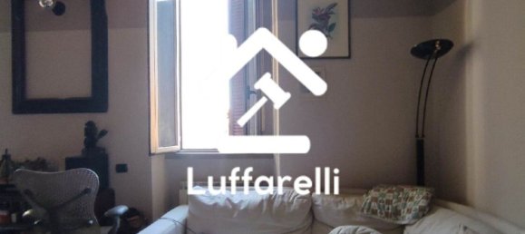 5 rooms Apartment in Sesto San Giovanni, Italy No. 4617 3