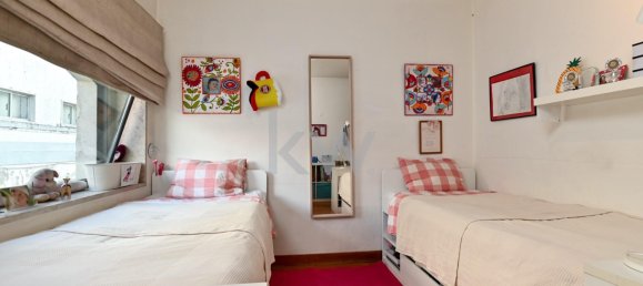 3 chambres Duplex à Lisbon, Portugal No. 131387 14