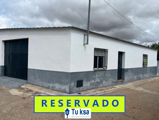  مستودع في Toledo, Spain 100متر مربع رقم 229620