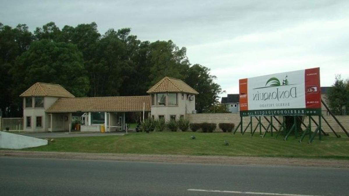  Land in Ezeiza, Argentina No. 35179