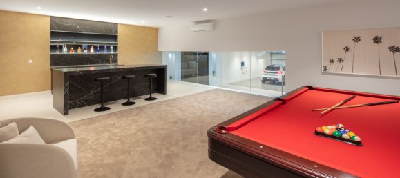 5 bedrooms Villa in Nueva Andalucia, Spain No. 4819 27