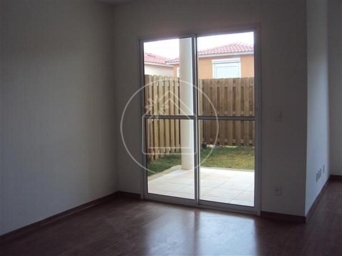 Casa de 3 dormitorios en Sao Paulo, Brazil No. 459585