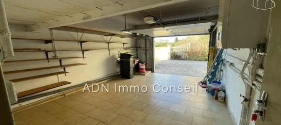 Casa de 5 dormitorios en Miramas, France No. 326623 13