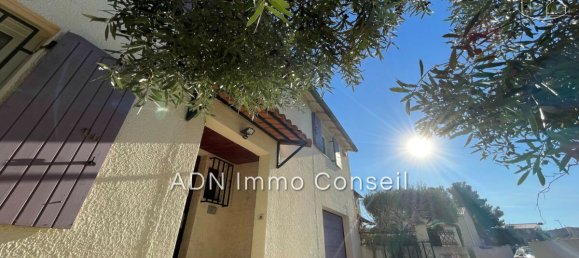 Casa de 5 dormitorios en Miramas, France No. 326623 9