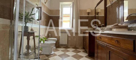 7 bedrooms Villa in Rome, Italy No. 317290 42