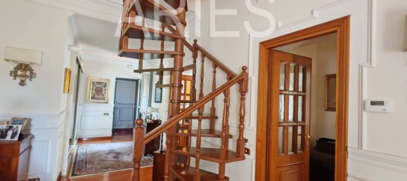 7 bedrooms Villa in Rome, Italy No. 317290 44