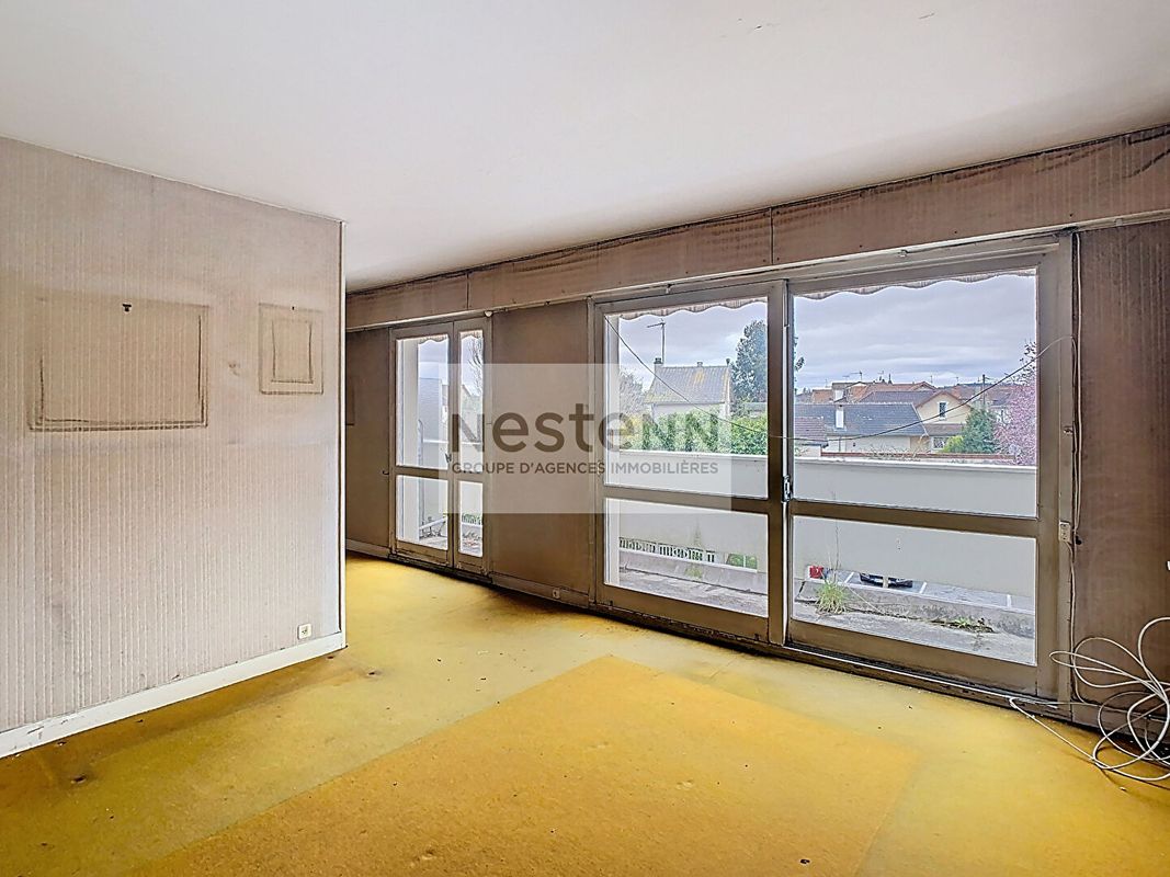 Apartamento T1 em Eaubonne, France N.º 118455