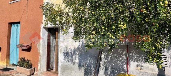 2 bedrooms House in Sant'Elena, Italy No. 150185 2