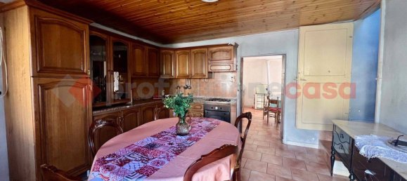 2 bedrooms House in Sant'Elena, Italy No. 150185 4