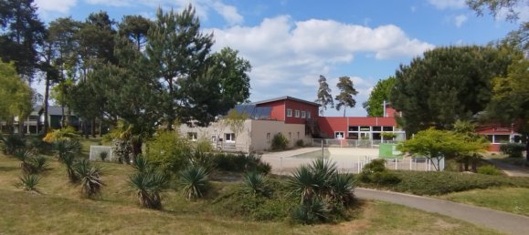 Квартира с 1 спальней в Шавень, Франция № 68703 2