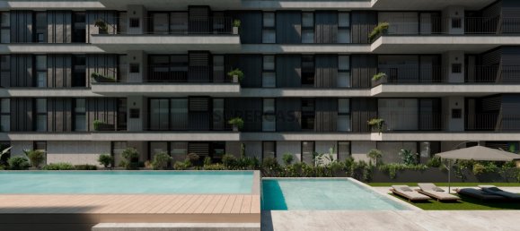 Apartamento de 3 dormitorios en Porto, Portugal No. 157010 5