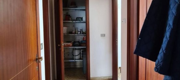 4 rooms Apartment in Neirone, Italy No. 272394 7