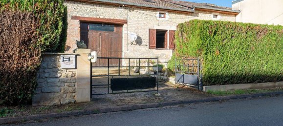 Casa de 3 dormitorios en Haute-Marne, France No. 51538 11
