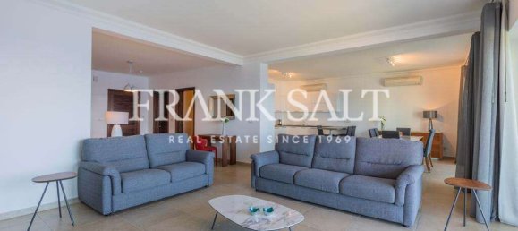 Apartamento de 3 dormitorios en Sliema, Malta No. 4042 2