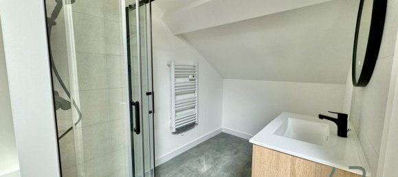 2 bedrooms Apartment in Lille, France No. 58059 2