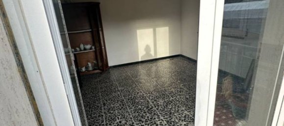 2 bedrooms Apartment in La Spezia, Italy No. 101319 4