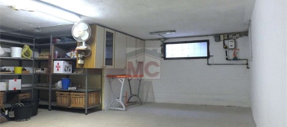 6 rooms House in Scandiano, Italy No. 11061 6