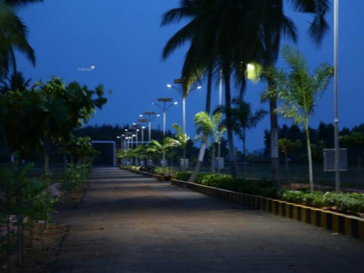  Land in Visakhapatnam, India No. 40882