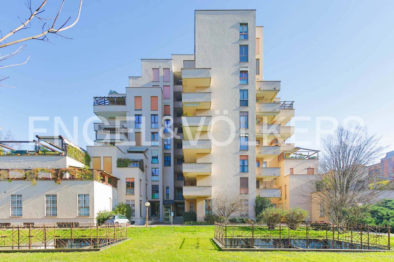 2 bedrooms Apartment in Segrate, Italy No. 132702