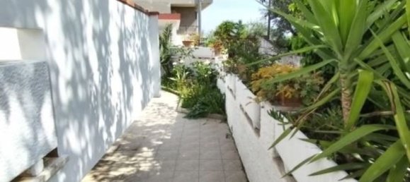 7 rooms House in Pescara, Italy No. 275906 19