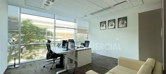 1-salle Bureau à Sheikh Zayed Road, UAE No. 121719 6