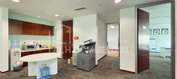 1-salle Bureau à Sheikh Zayed Road, UAE No. 121719 10