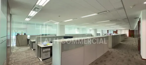 1-salle Bureau à Sheikh Zayed Road, UAE No. 121719 11