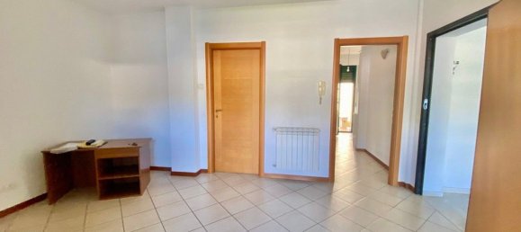 6-salle Penthouse à Pietrasanta, Italy No. 51412 3