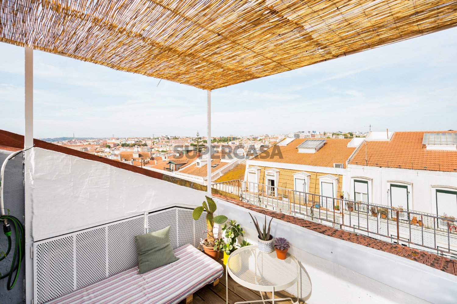 5 bedrooms Duplex in Lisbon, Portugal No. 329445