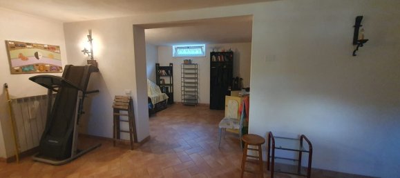 6-Zimmer Haus in Seravezza, Italy, Nr. 148245 8
