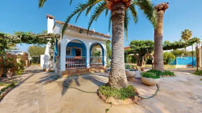 Дом с 2 спальнями в Валенсия, Испания № 148320