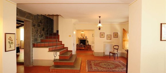 6 bedrooms House in Cortona, Italy No. 230098 48