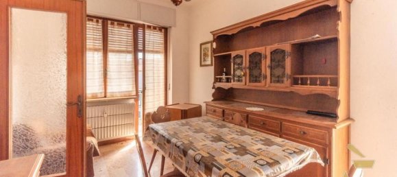 3 rooms Apartment in Valenza, Italy No. 142905 2