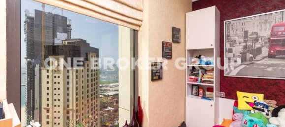 4 bedrooms Apartment in Dubai, UAE No. 264 13