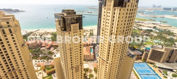 4 bedrooms Apartment in Dubai, UAE No. 264 19