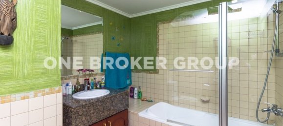 4 bedrooms Apartment in Dubai, UAE No. 264 12