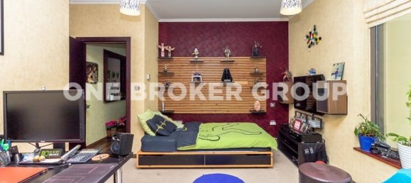 4 bedrooms Apartment in Dubai, UAE No. 264 7